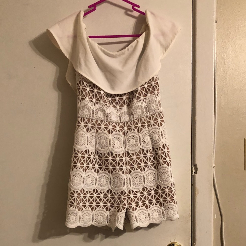 Entro brand, size S, white and tan lace romper.
